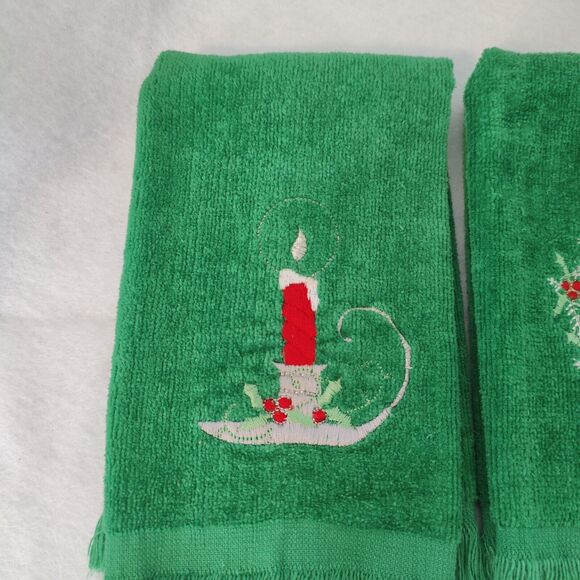2 Cannon 1 Royal Terry Christmas Tree Wreath Candle Green Embroidered Towels VTG - Picture 2 of 12